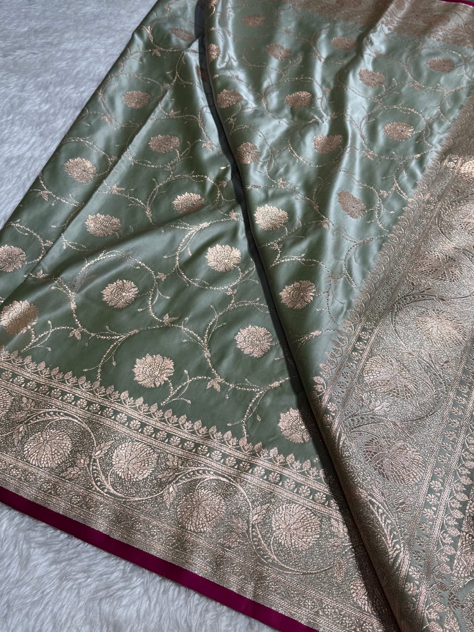 Mehandi Banarasi Jaal Satin Katan Silk Saree SK06