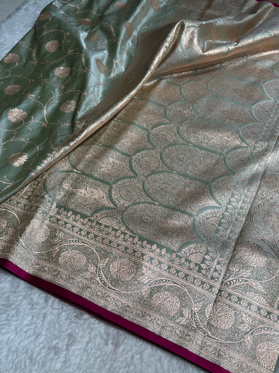 Mehandi Banarasi Jaal Satin Katan Silk Saree SK06