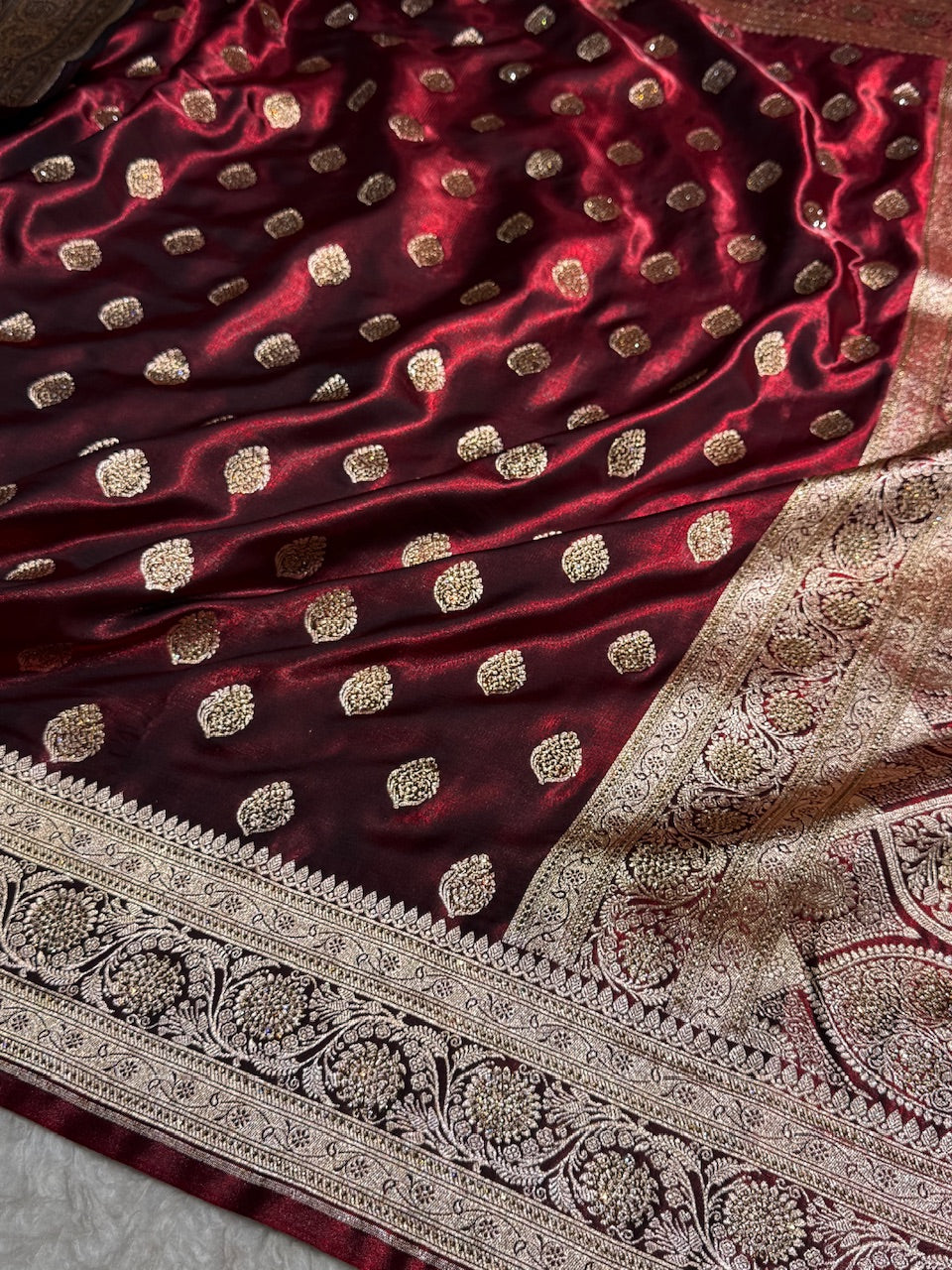 Maroon Boota With Swarovski Work