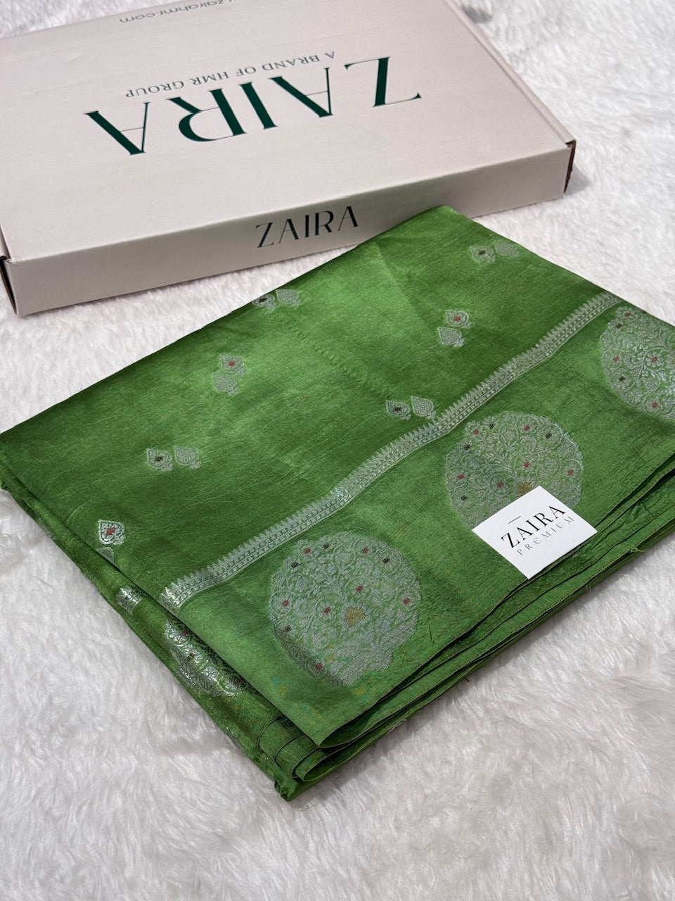 Grass Green Boota with Silver Zari Pure Mango Silk
