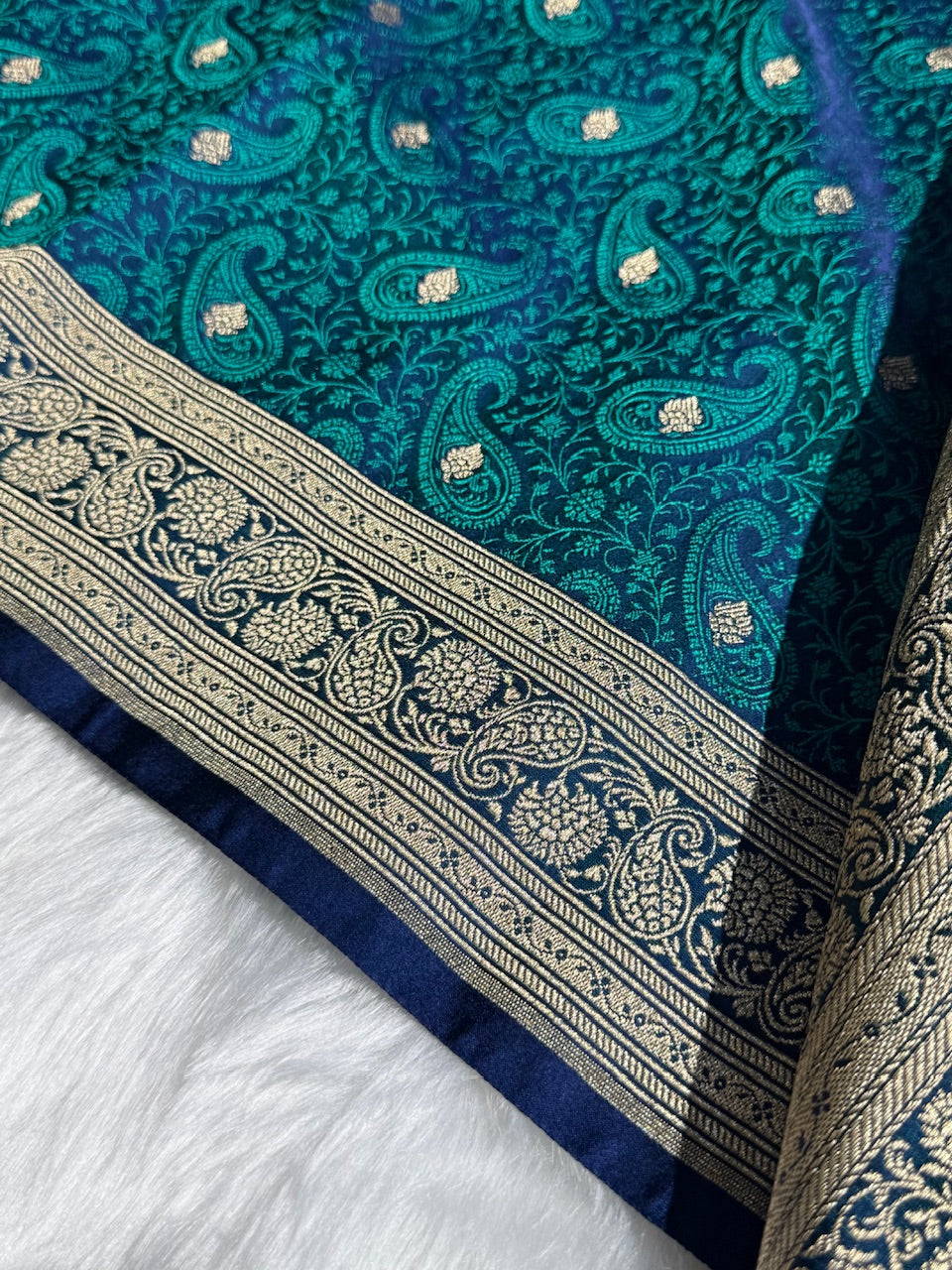 Peacock Blue Tanchoi Booti Katan Silk Saree SKTM-06