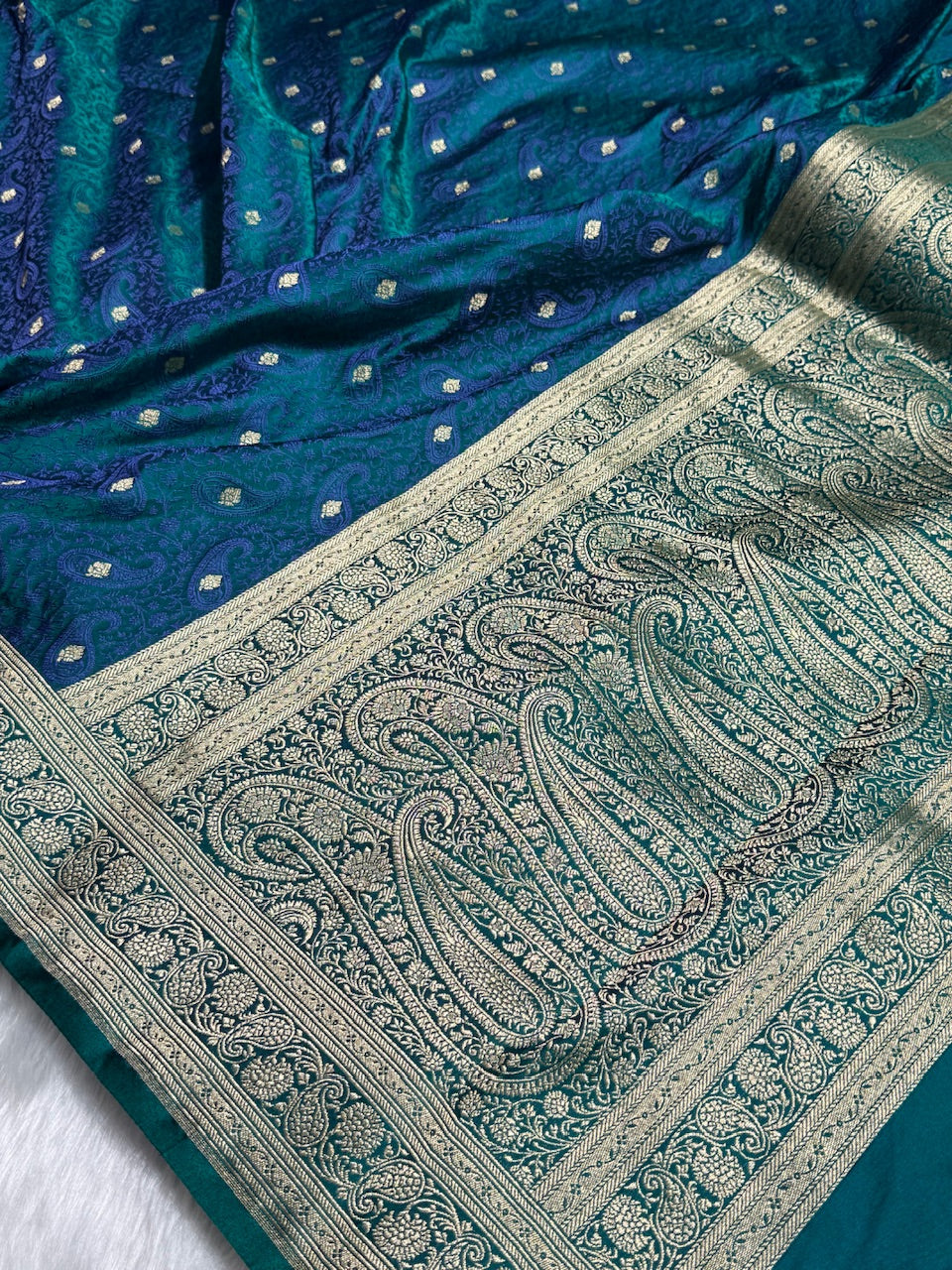 Teal Tanchoi Booti Katan Silk Saree SKTM-06