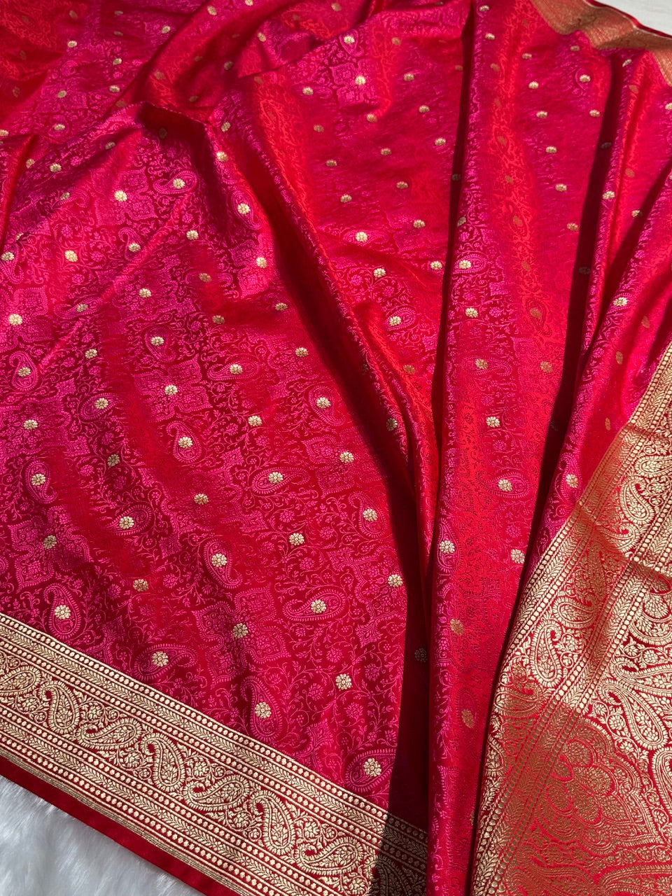 Redish Pink Tanchoi Booti Katan Silk Saree SKTM-08