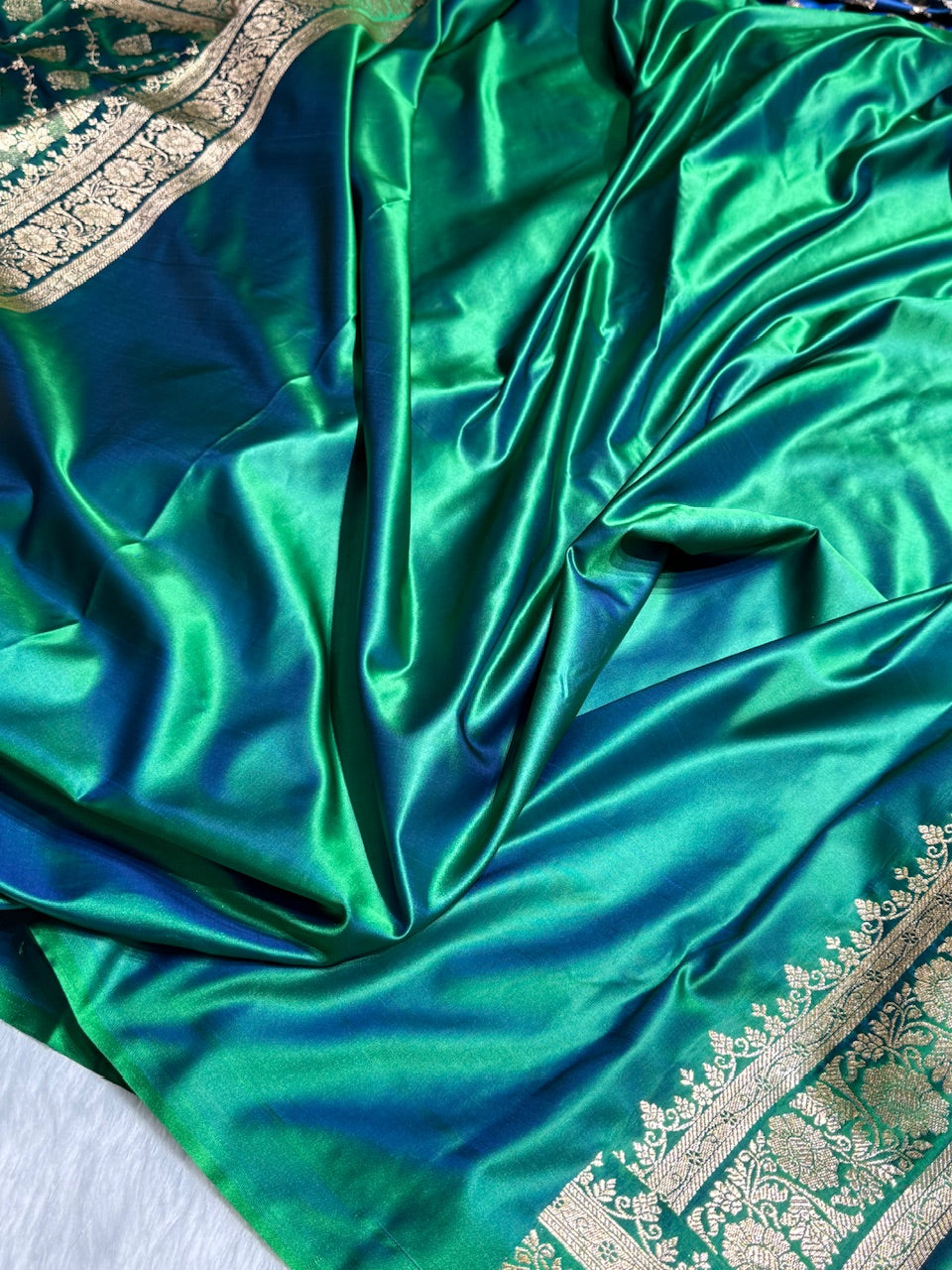 Cross Bottle Green Floral Jaal Pattern Satin Katan Silk saree SK42