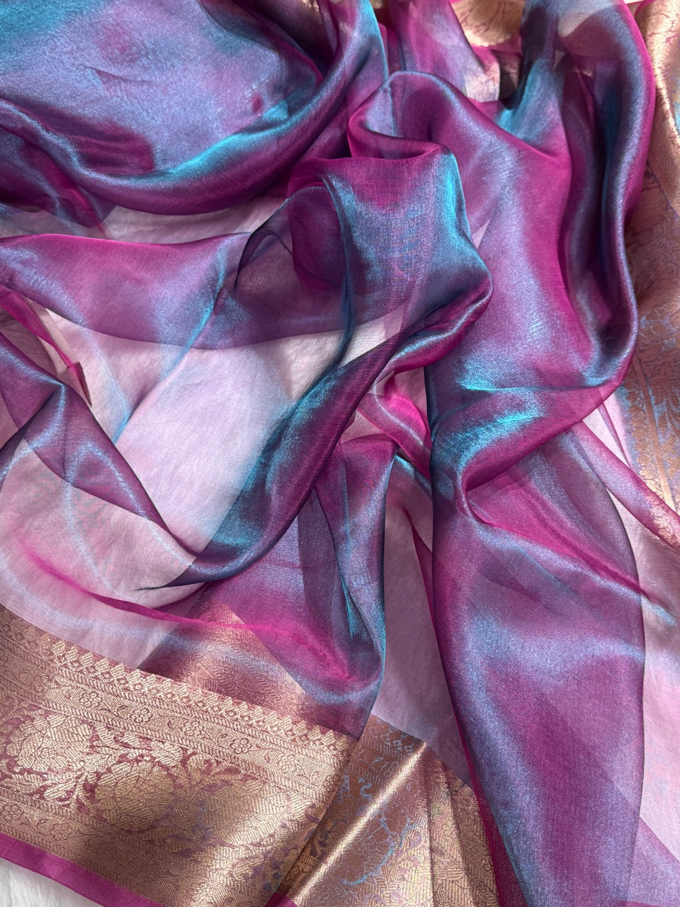 Cross Magenta Shade Pure Tissue Silk Saree with Brocade Blouse PT-18