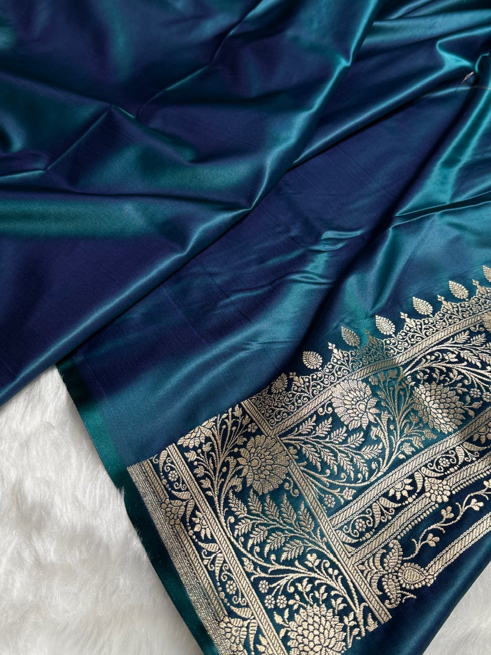 Peacock Floral Boota Satin Katan Silk saree SK32