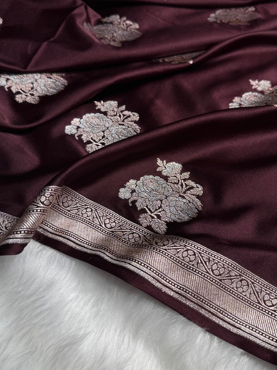 Chocolate Sona Rupa Floral Motif Mashru Silk Saree