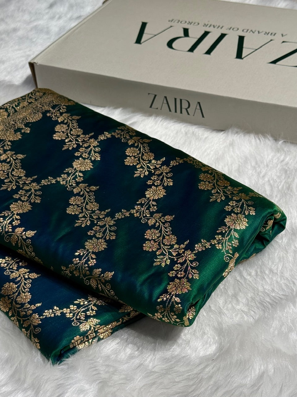 Dual Tone Bottle Green Floral Jaal Pattern Satin Katan Silk Saree SK43