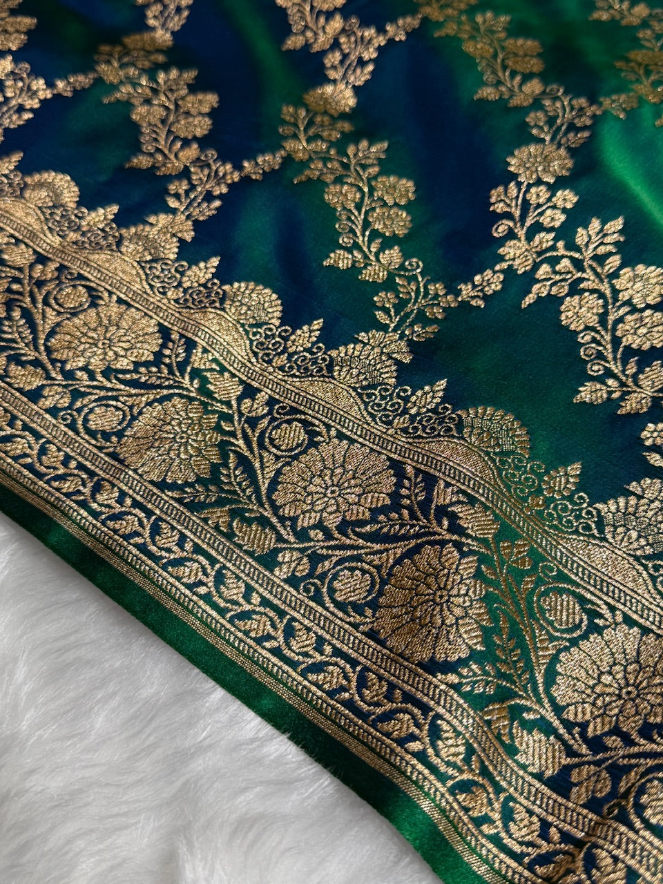 Dual Tone Bottle Green Floral Jaal Pattern Satin Katan Silk Saree SK43