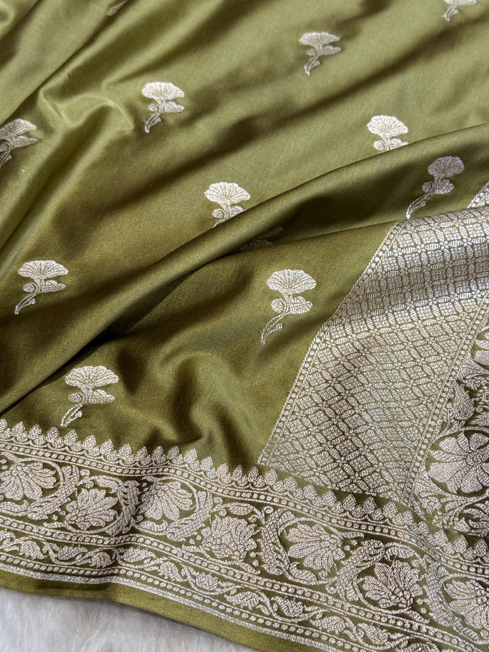 Dusty Mehandi Minakari Boota Mashru Silk Saree