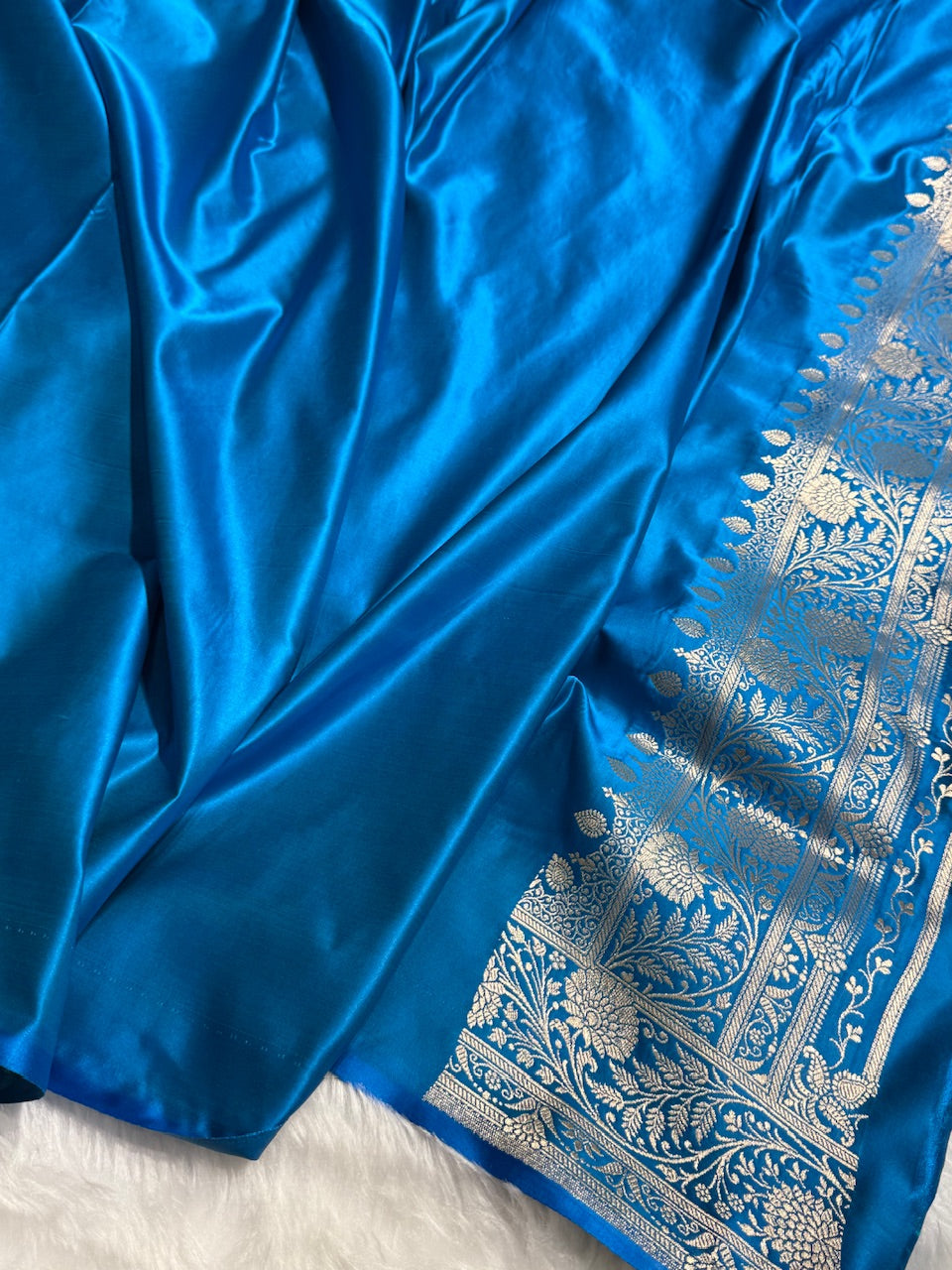 Firozy Banarasi Jaal Katan Silk Saree