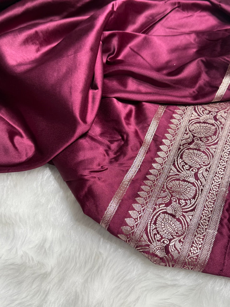Banarasi Garnet Booti Mashru Silk Saree