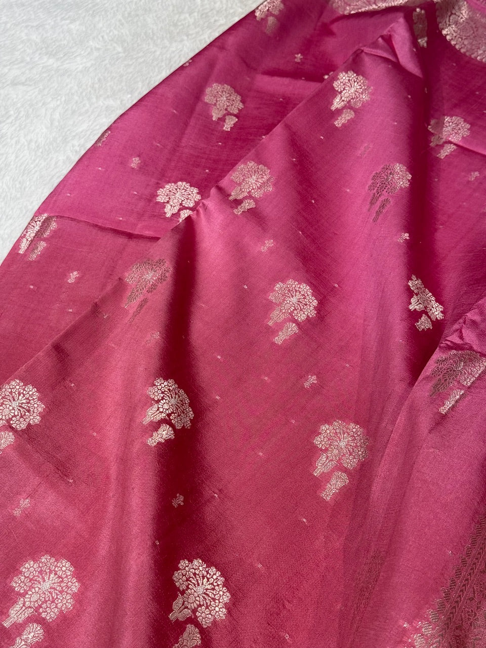 Ombre Pink - Peach Pure Caramel Silk Saree