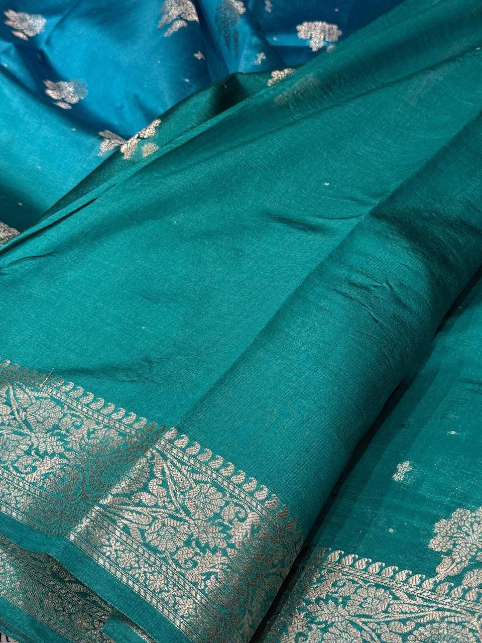 Ombre Firoji - see green Pure Caramel Silk Saree