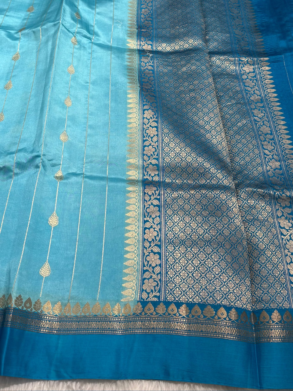 Aqua Blue Contrast Handwoven Paper Mango Silk