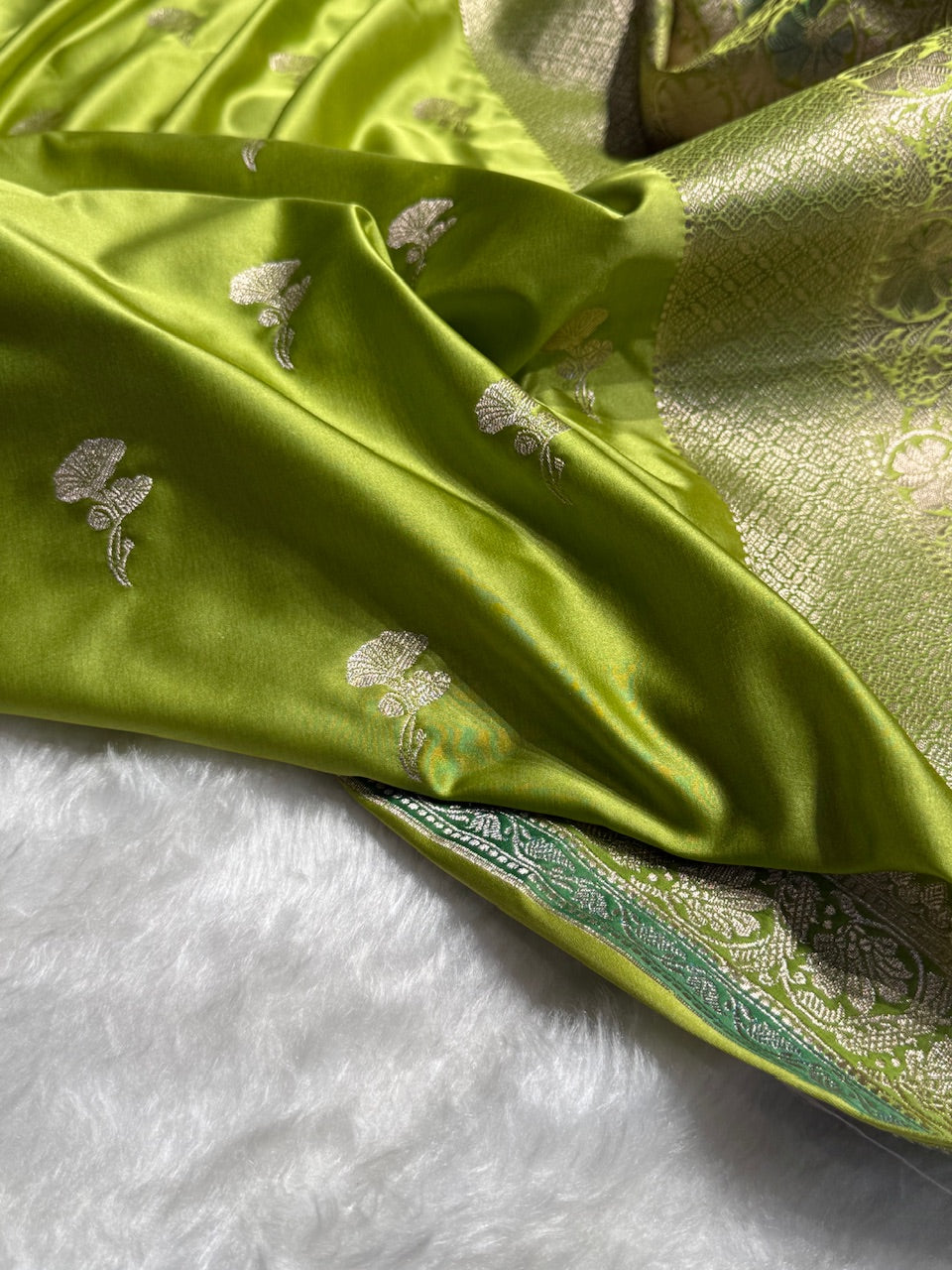 Mehandi Shades Minakari Boota Mashru Silk Saree