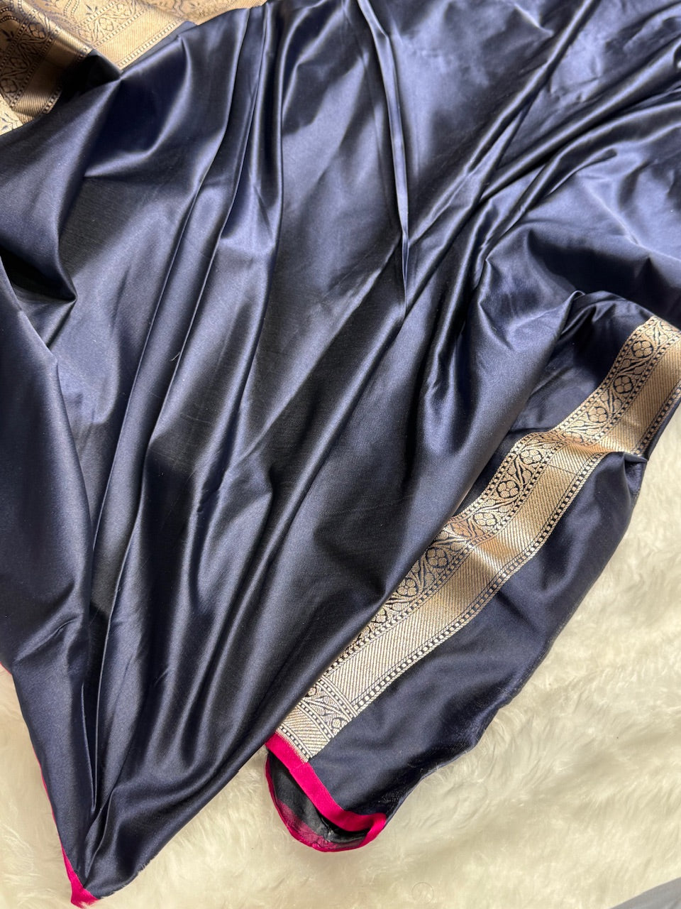 Navy Blue Floral Motif Mashru Silk Saree