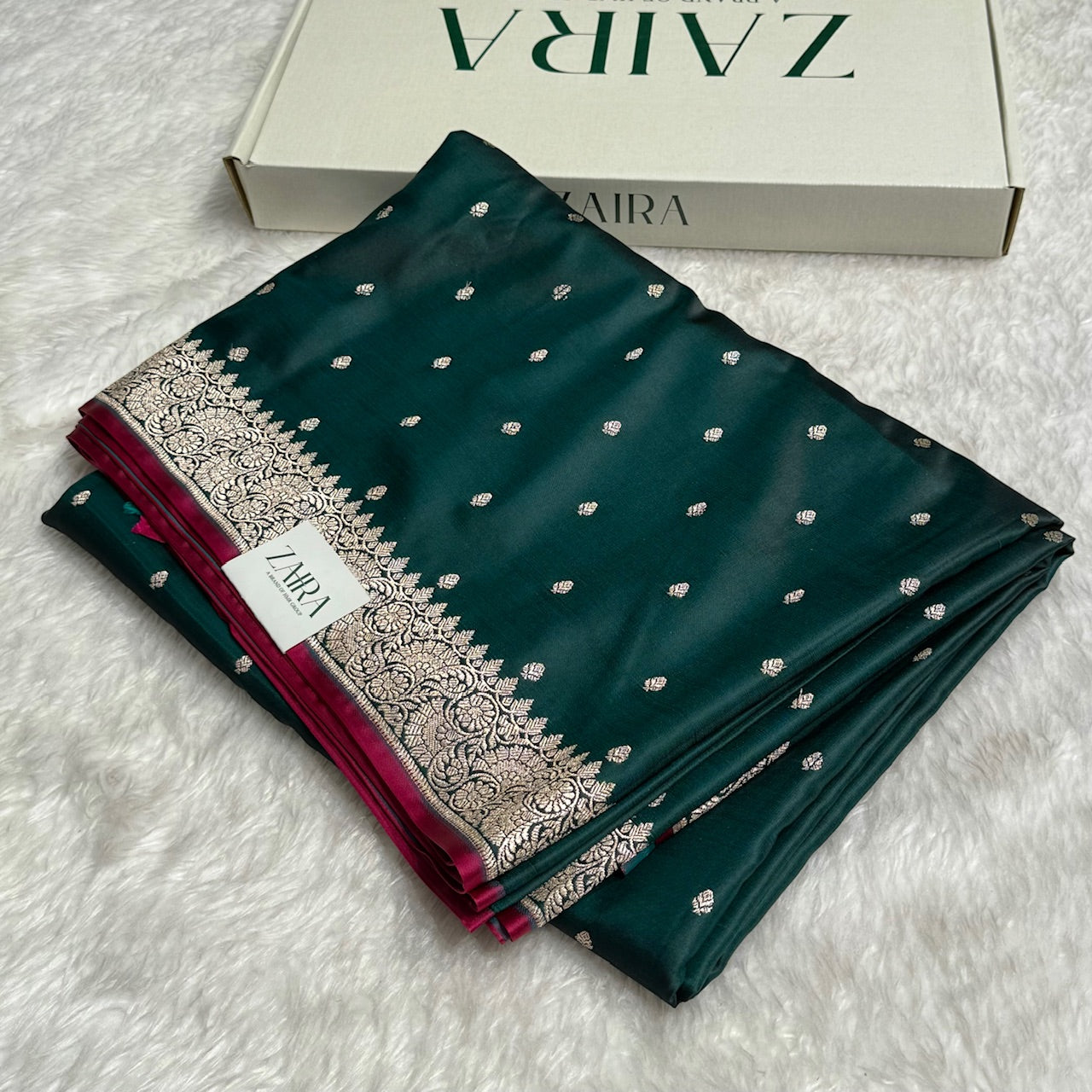 Palm Green Mashru Silk Saree for Festive Seasons