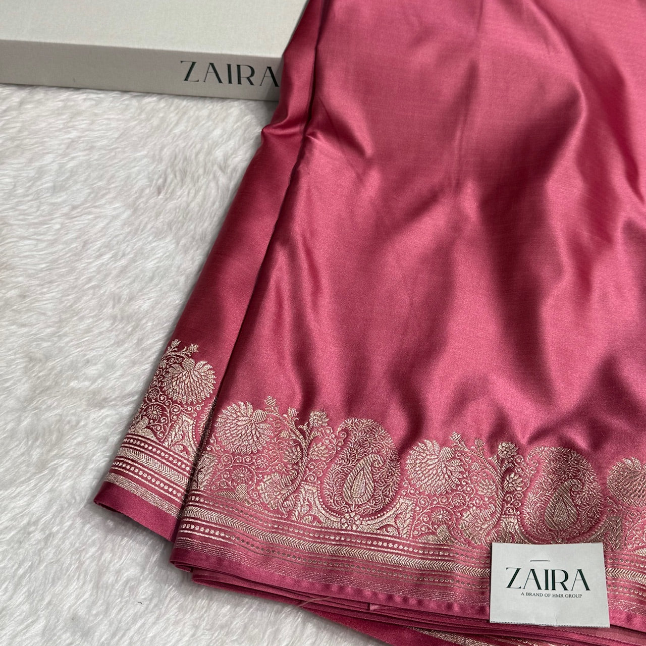 Light Burgundy Mashru Silk Saree For Festive Seasons
