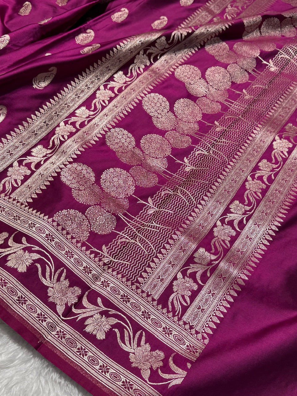 Magenta Kairi Motif Mashru Silk Saree
