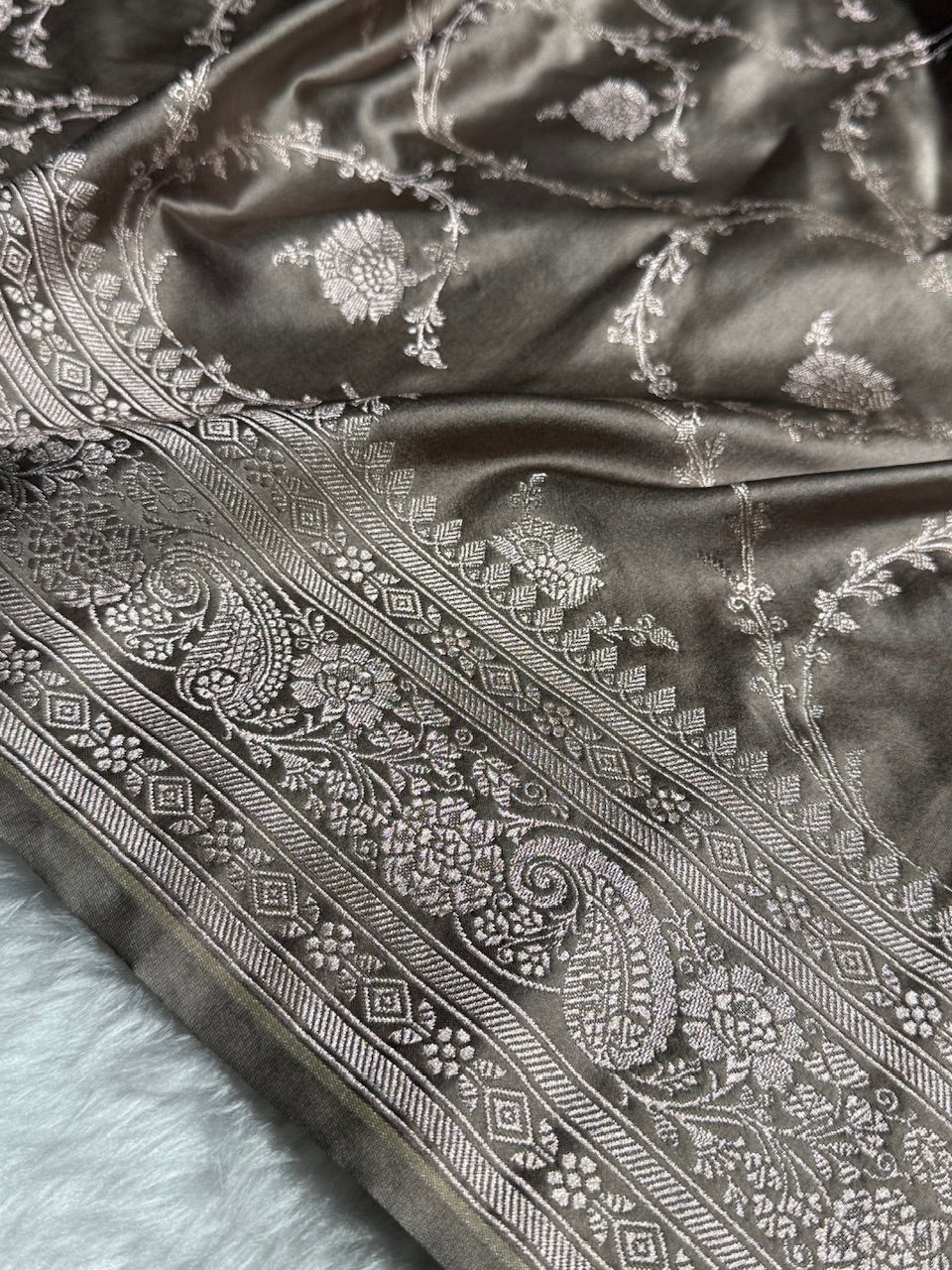 Banarasi Grey Shades Jaal Mashru Silk Saree