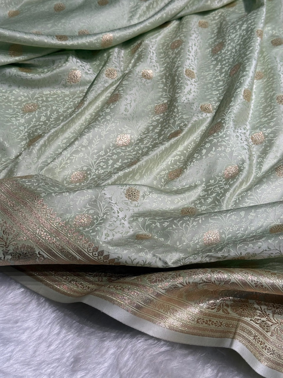 Light Pista Tanchoi Satin Katan Silk Saree SKTM-04