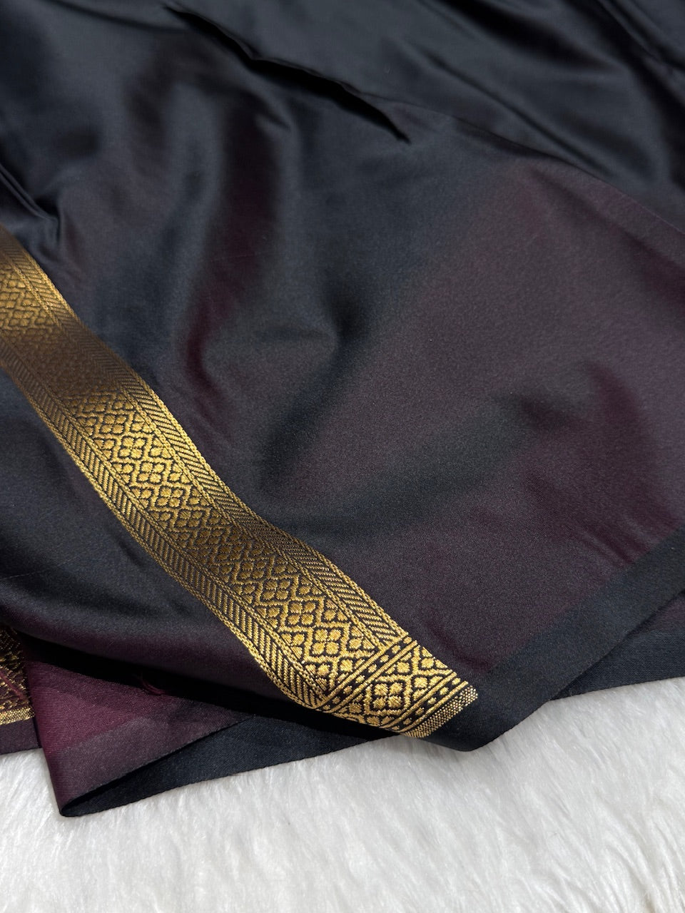 Coffee Bean Tanchoi Mashru Silk Saree