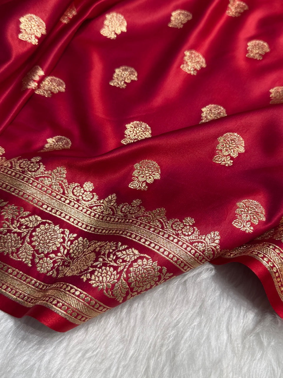 Purplish Red Booti Pattern Satin Katan Silk Saree SK49