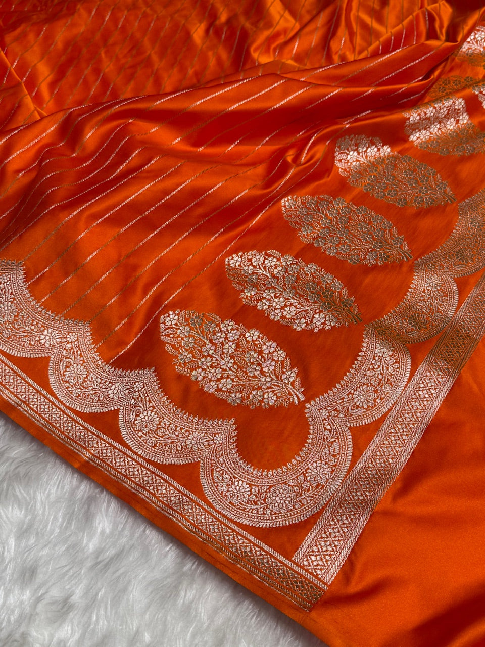 Orange Scallop boota Motif Mashru Silk Saree