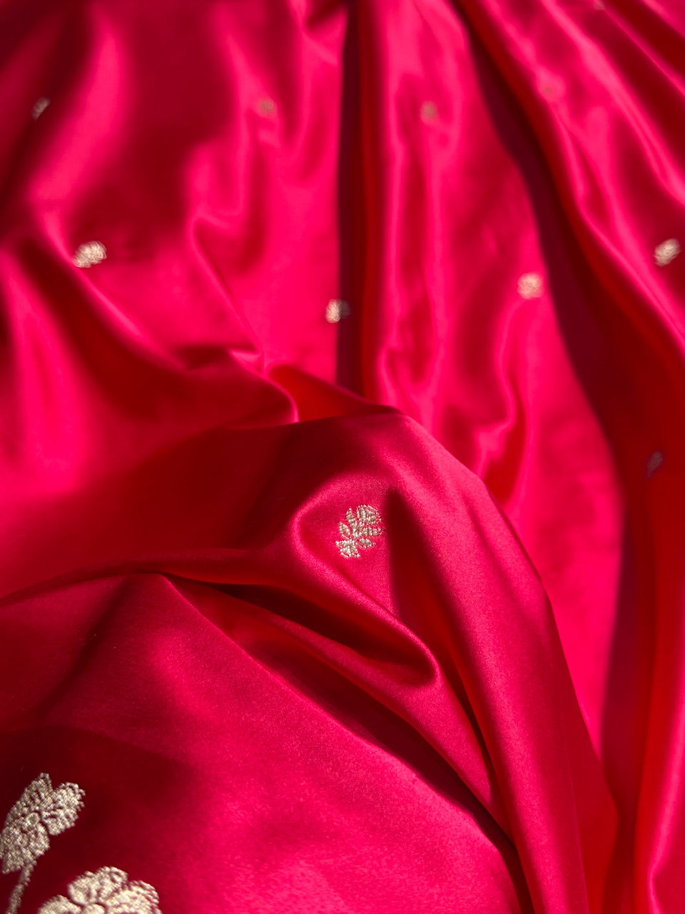 Banarasi Rani Booti Mashru Silk Saree