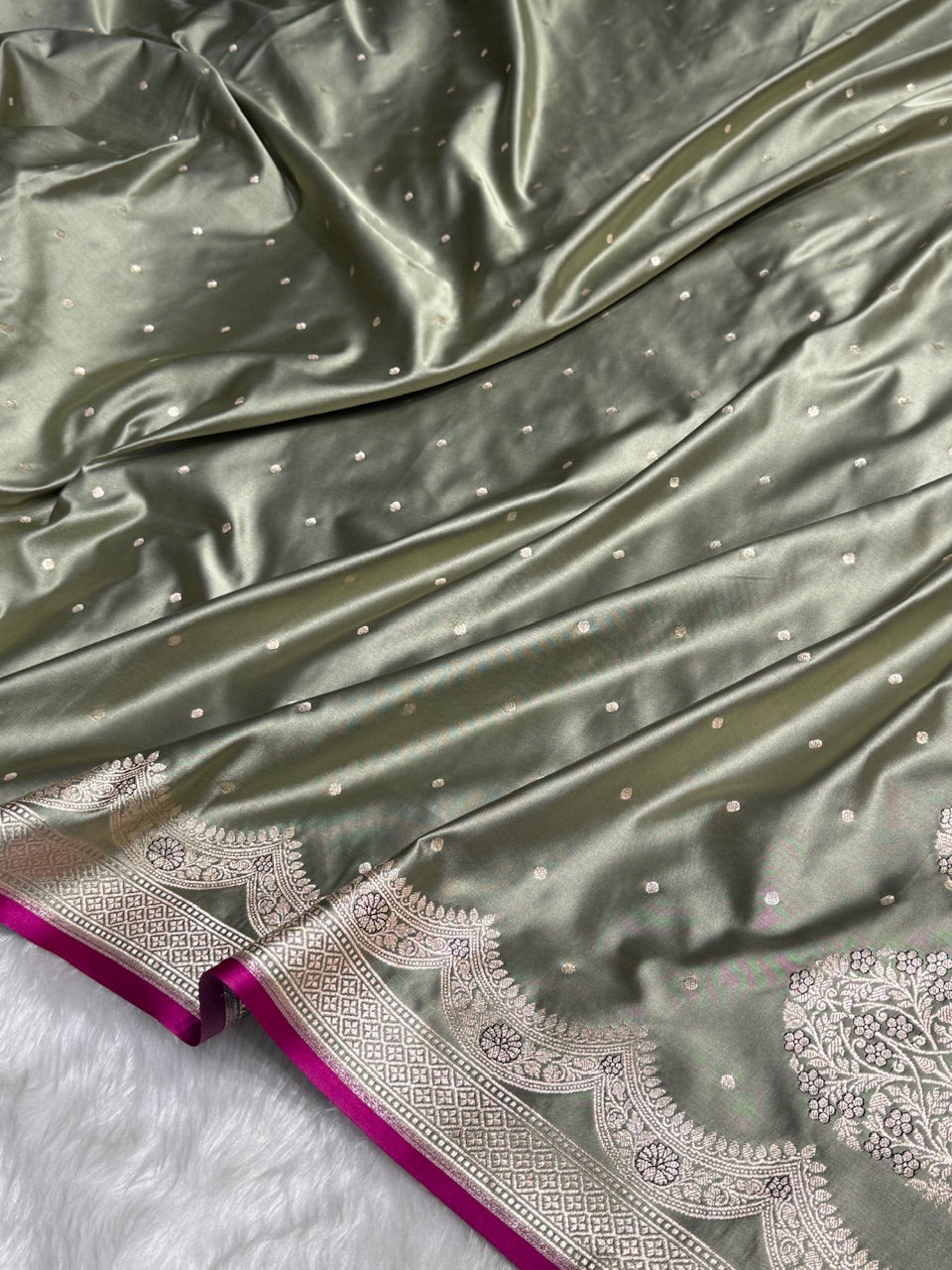 Light Mehandi Shades Scallop Motif Booti Mashru Silk Saree