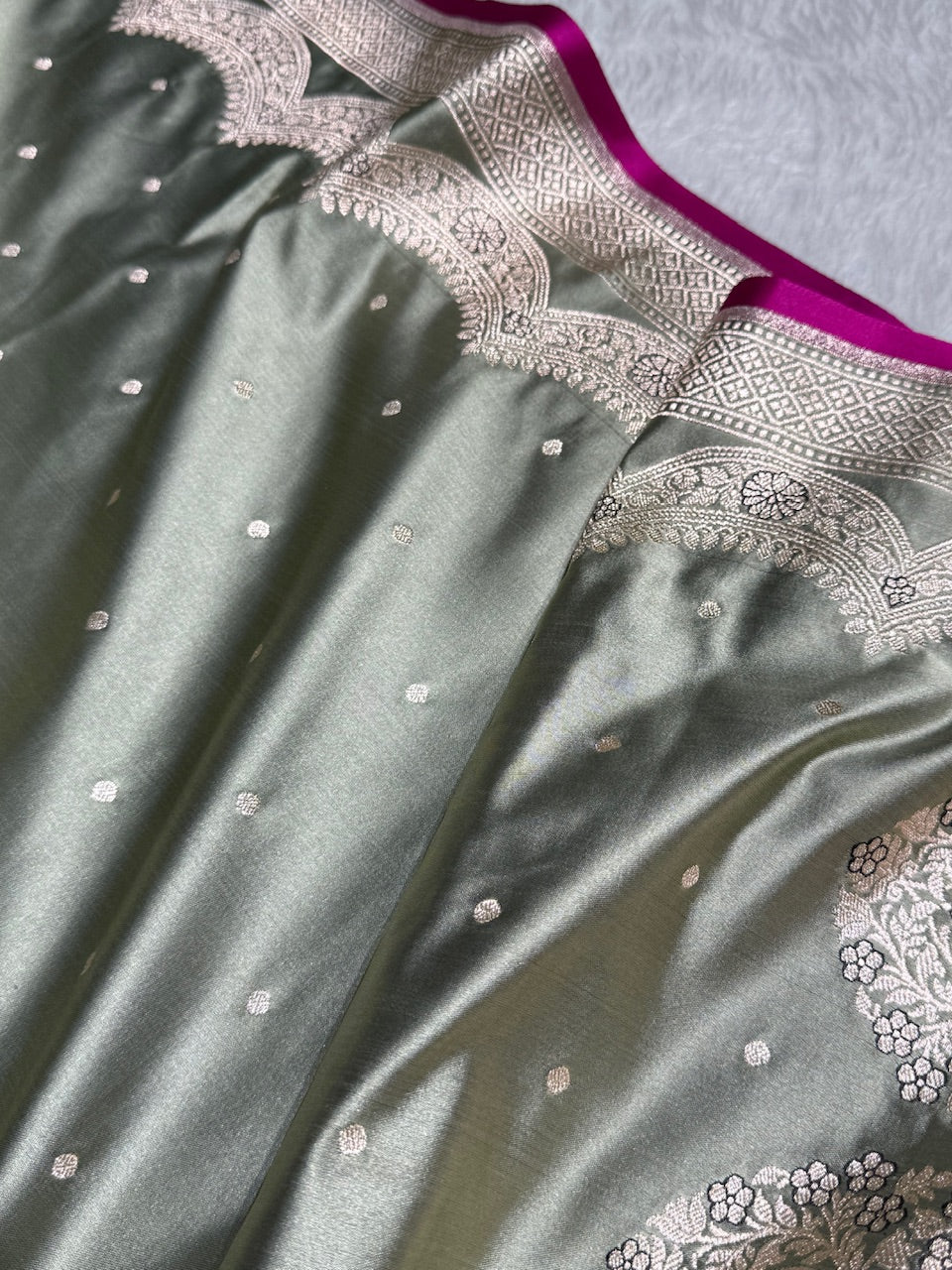 Light Mehandi Shades Scallop Motif Booti Mashru Silk Saree