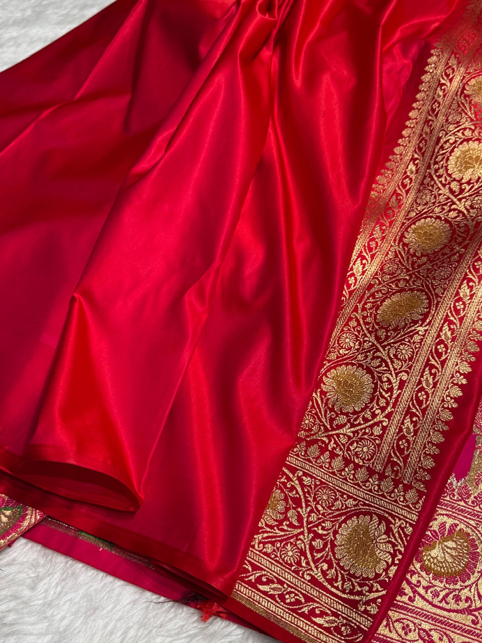 Red Banarasi Minakari Jaal Katan Silk Saree