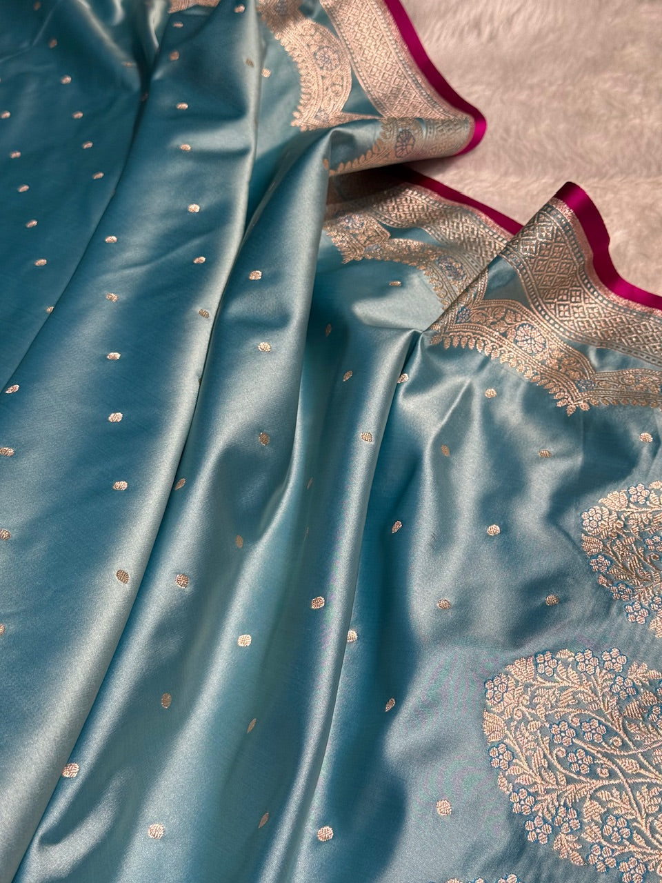 Sky Blue Shades Scallop Motif Booti Mashru Silk Saree