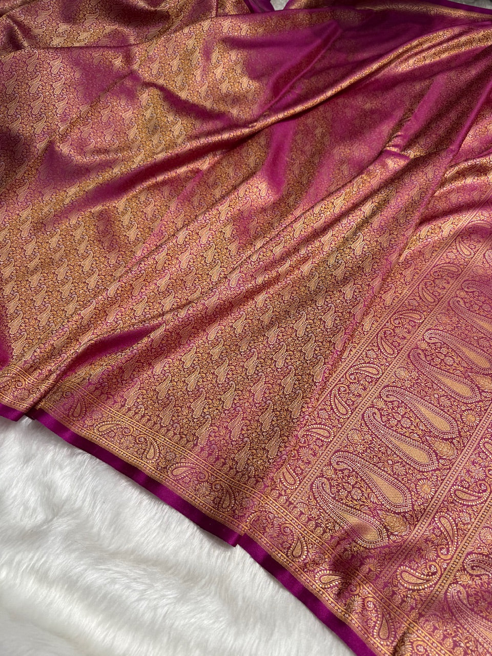Dark Rani Jamawar Tanchoi Katan Silk Saree SKTM-09