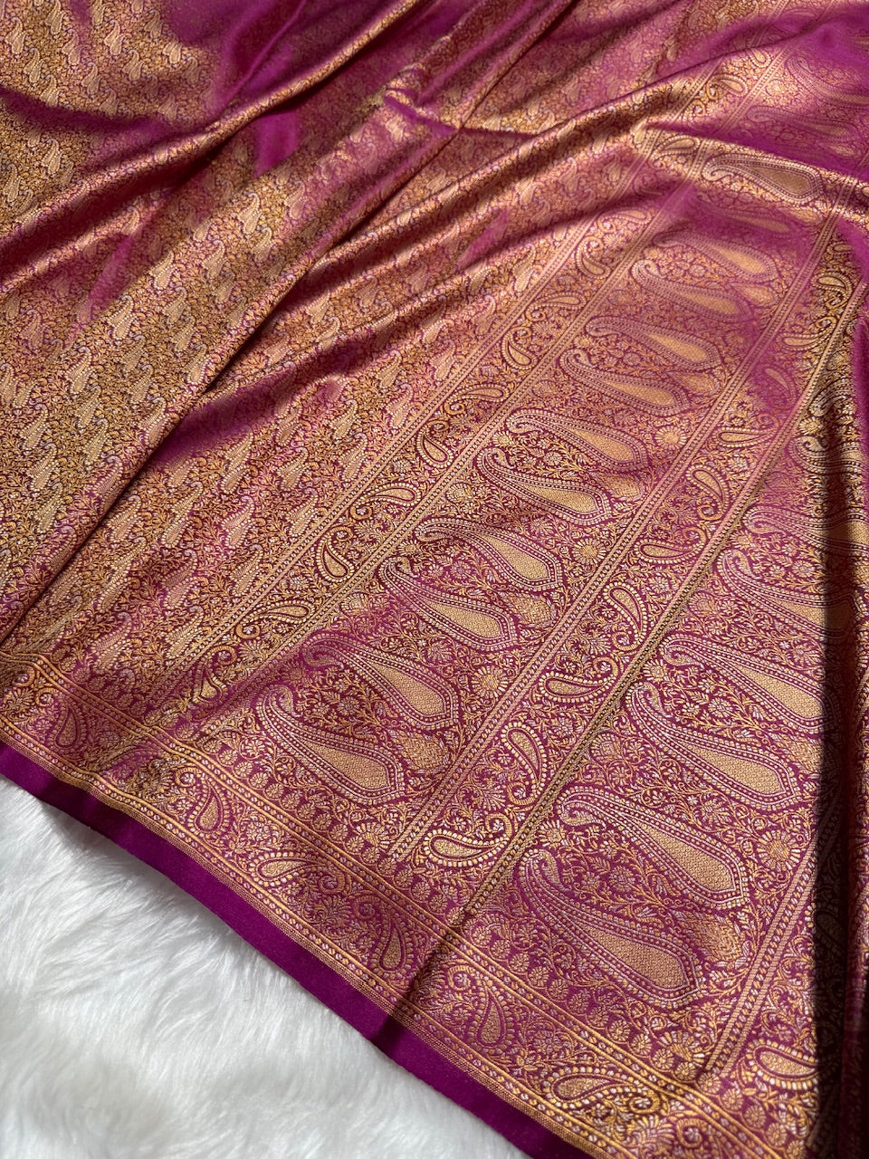 Dark Rani Jamawar Tanchoi Katan Silk Saree SKTM-09