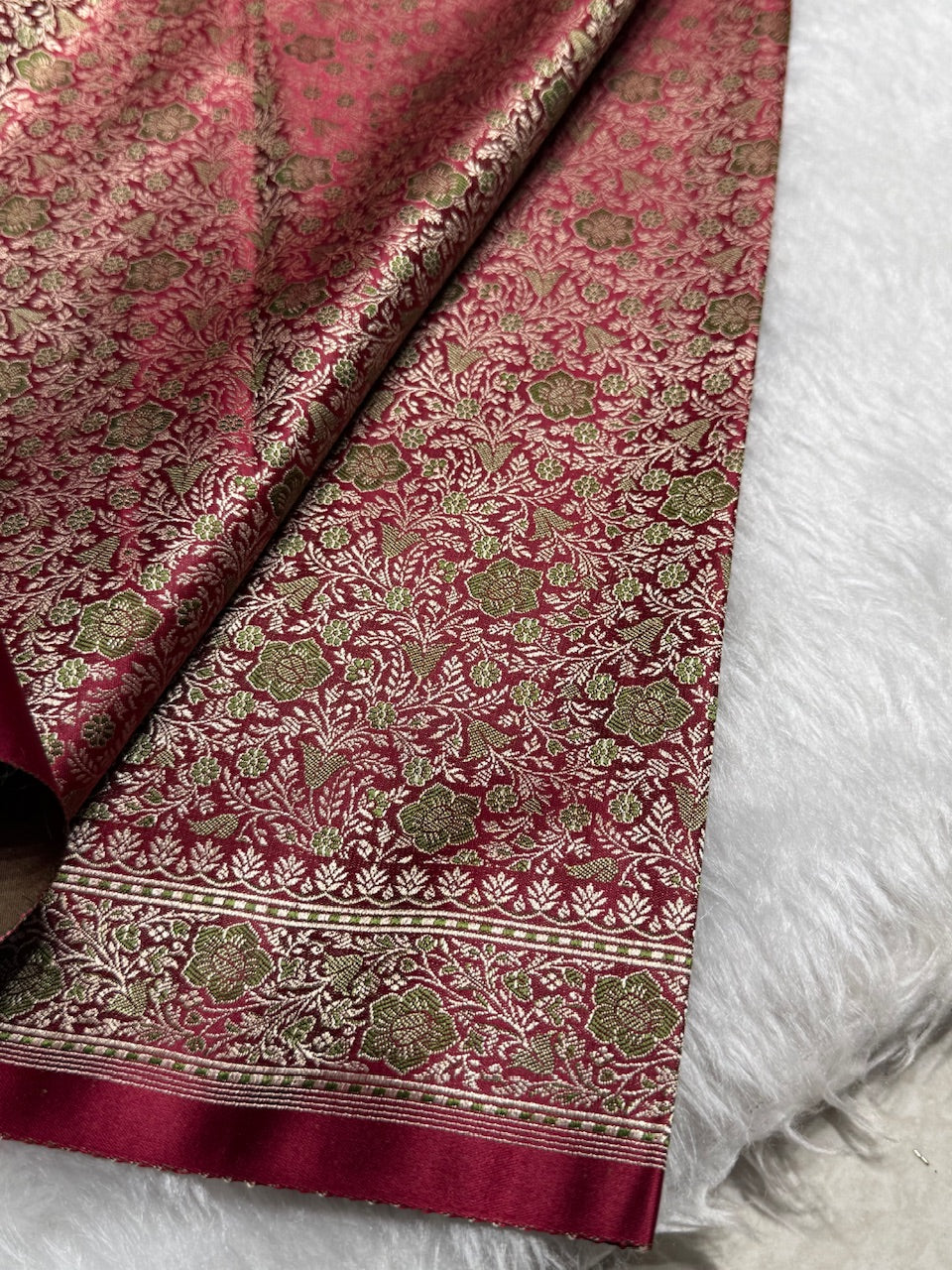 Maroon Jamawar Tanchoi Katan Silk Saree SKTM-14