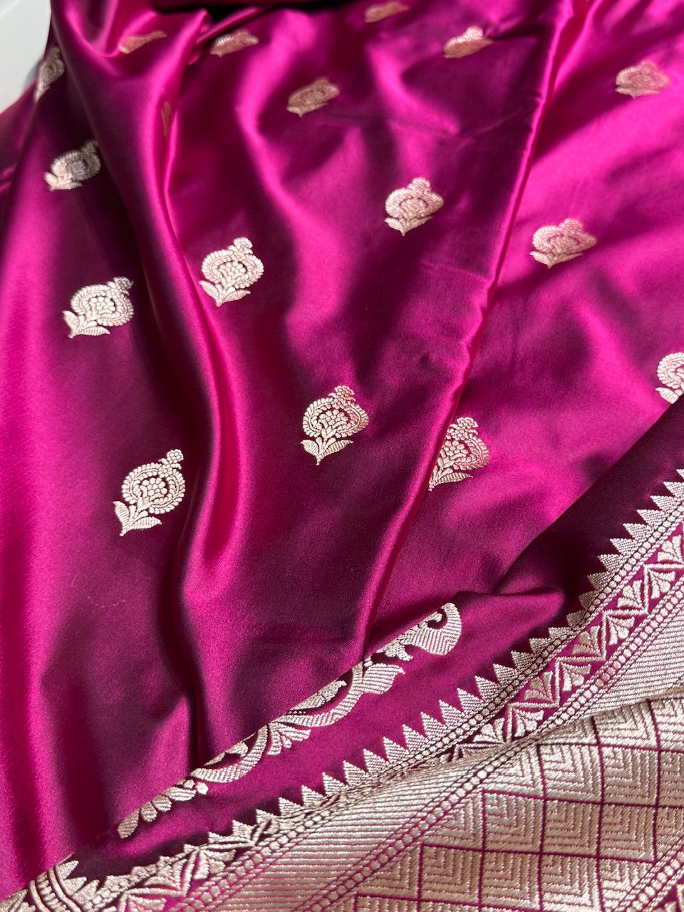 Dark Maroon Mashru Silk Saree for Festive Seasons