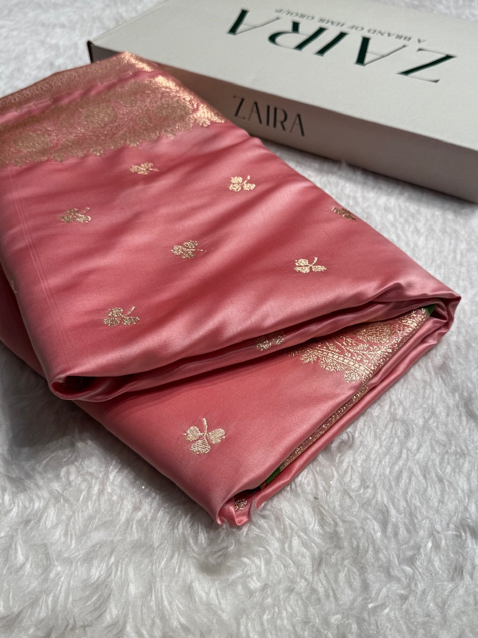 Baby Pink Booti Katan Silk with Green Border Edge and Brocade Blouse SK09