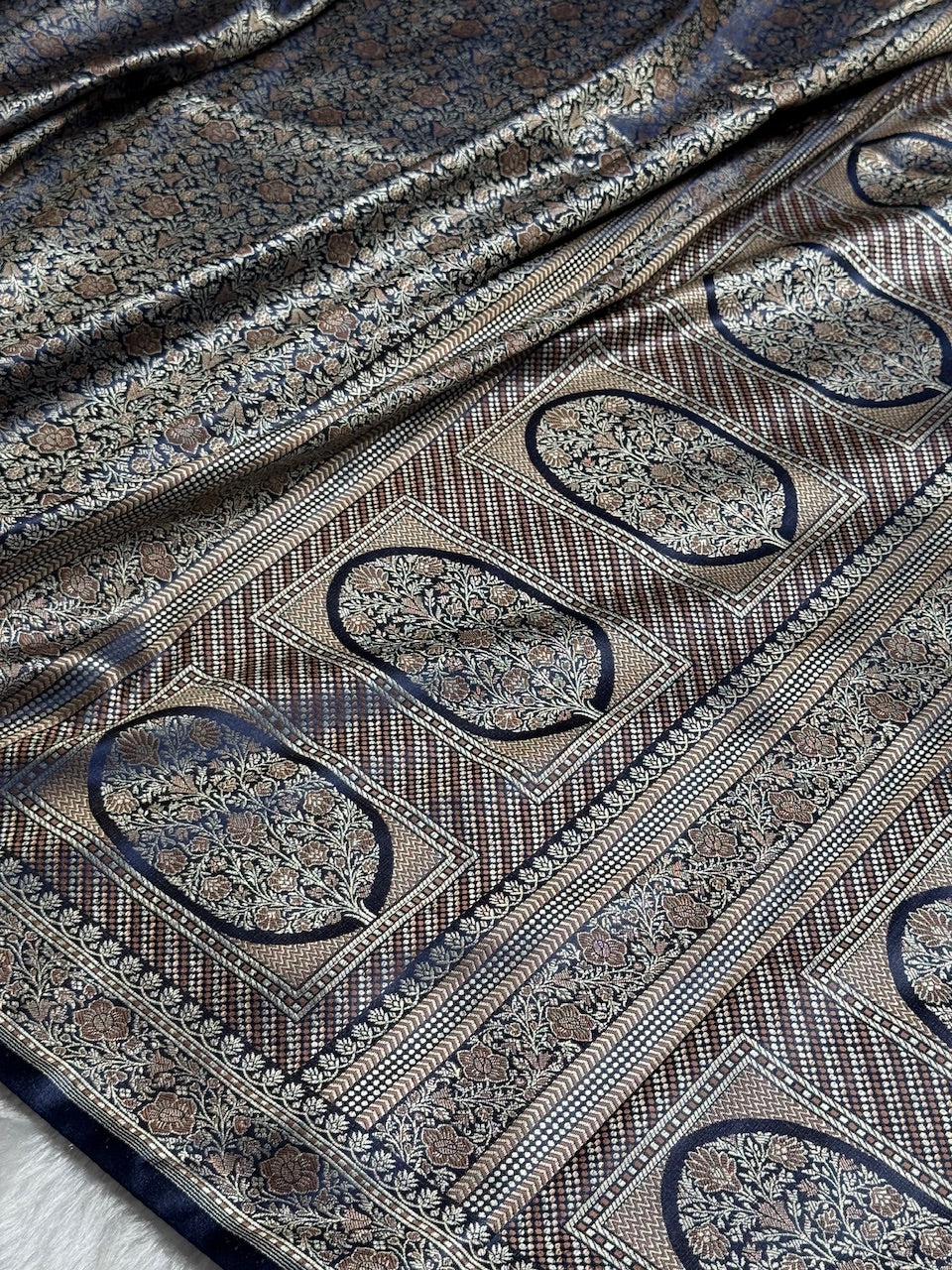 Navy Blue Jamawar Tanchoi Katan Silk Saree SKTM-14