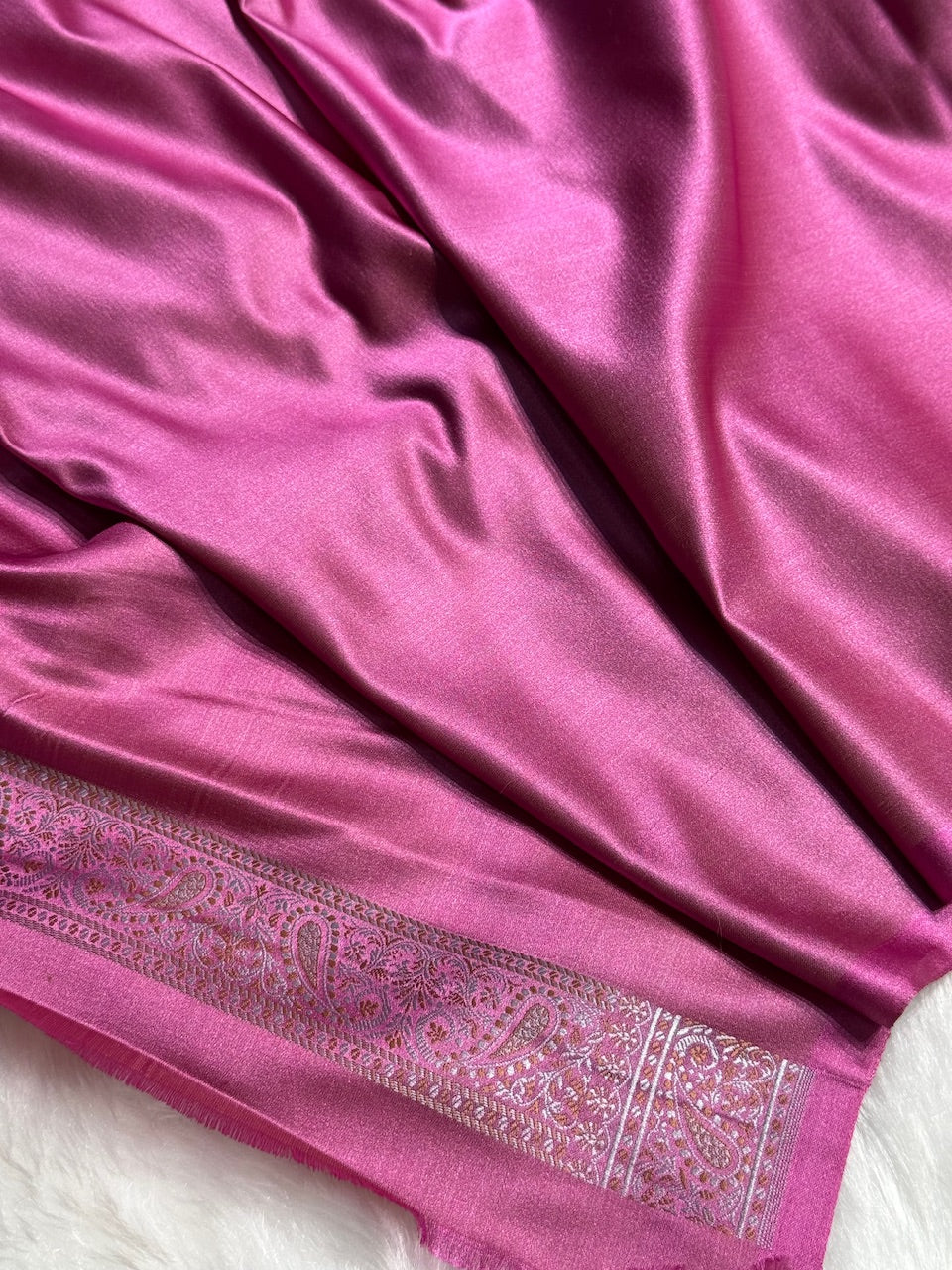 Rani Jamawar Tanchoi Katan Silk Saree SKTM-09