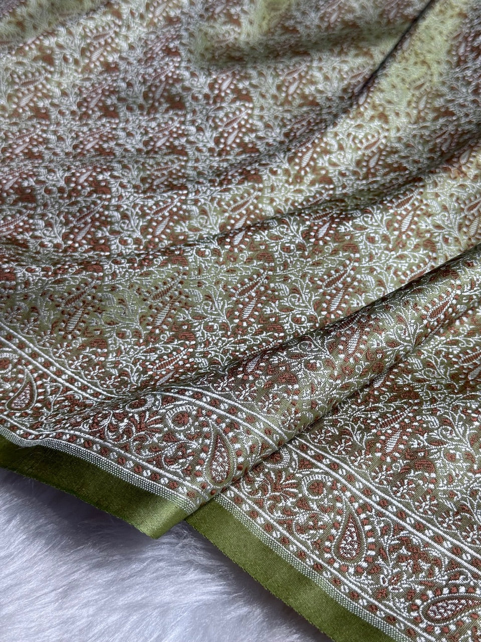 Mehandi Jamawar Tanchoi Katan Silk Saree SKTM-09