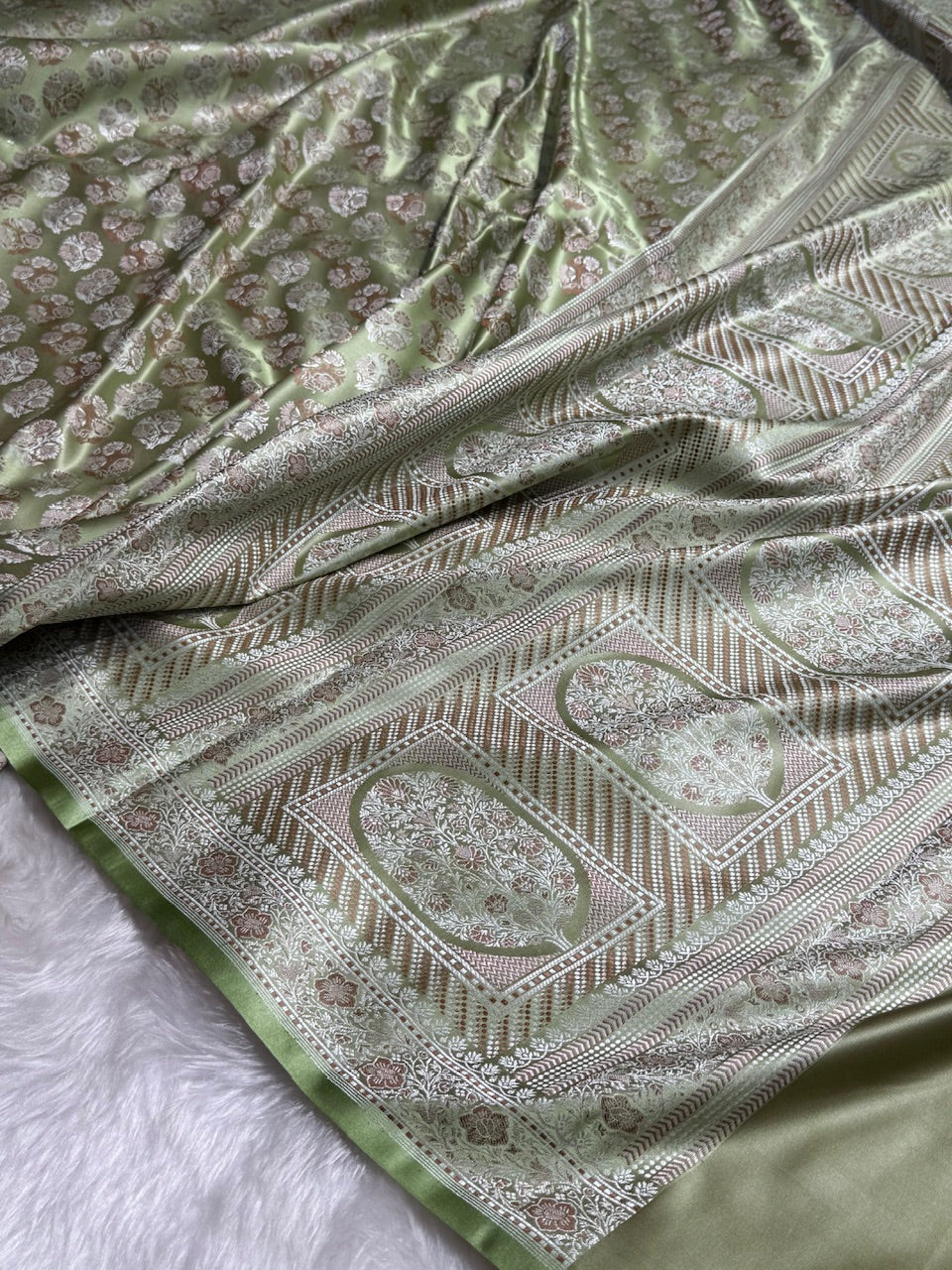 Pista Jamawar Tanchoi Katan Silk Saree SKTM-10