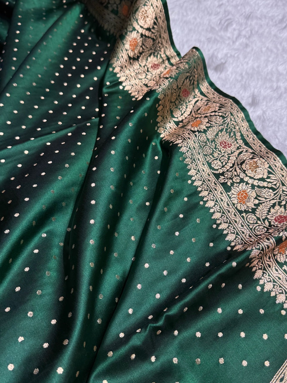 Bottle Green Banarasi Booti Katan Silk Saree