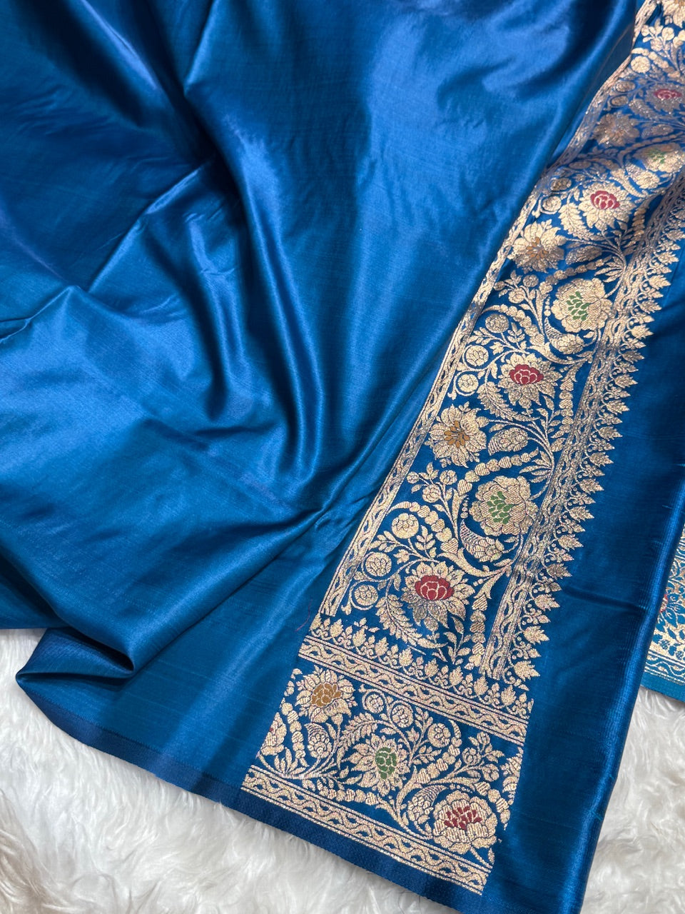 Midnight Blue Banarasi Booti Katan Silk Saree