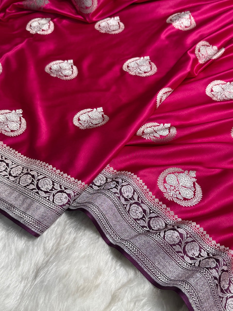 Rani Minakari Boota Mashru Silk Saree