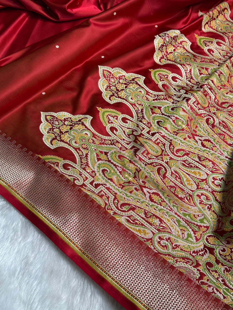 Red Booti Pattern Satin Katan Silk Saree SK56