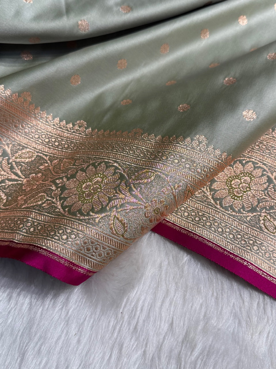 Pista Booti Satin katan Silk Saree SK11