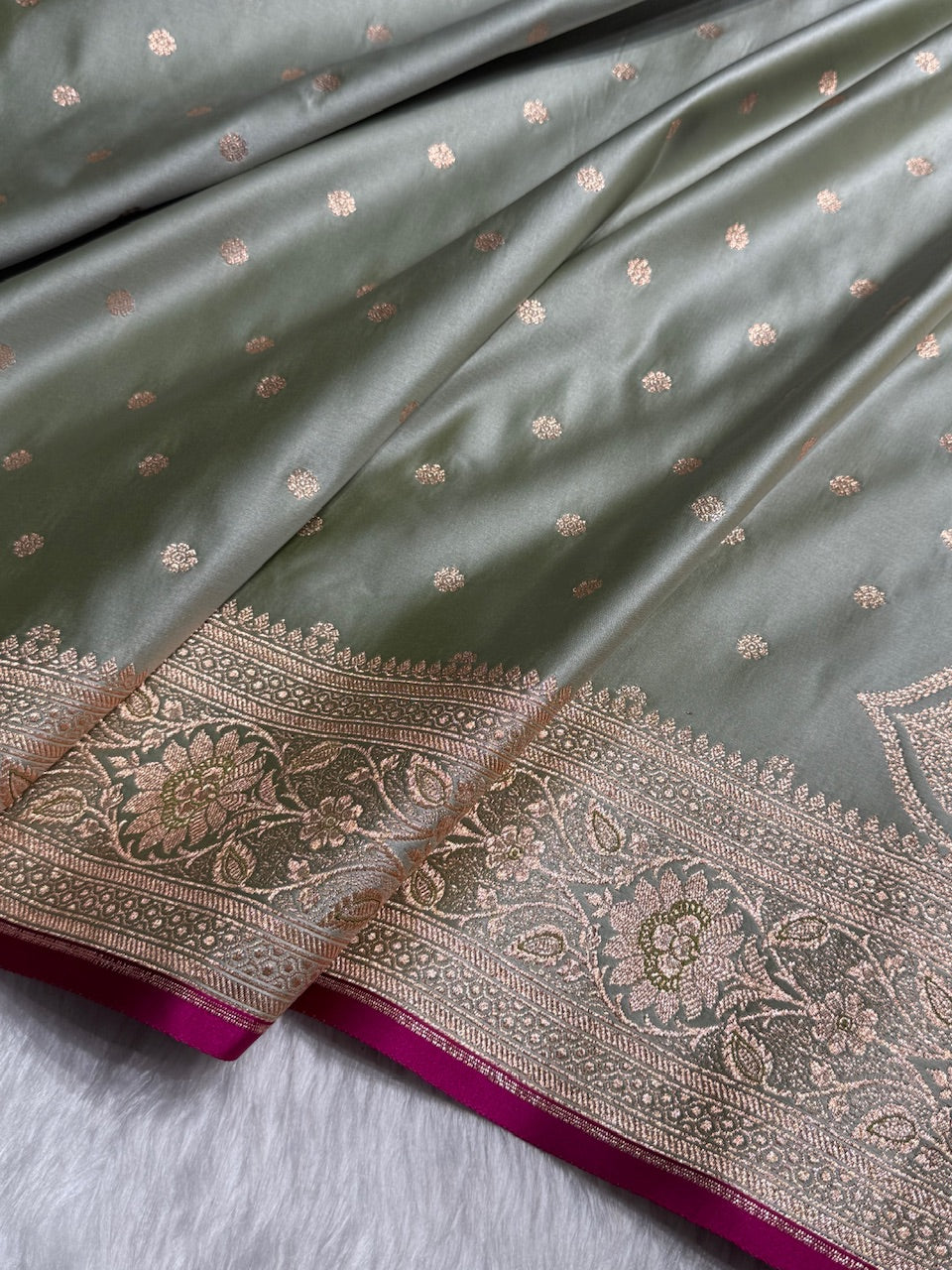 Pista Booti Satin katan Silk Saree SK11