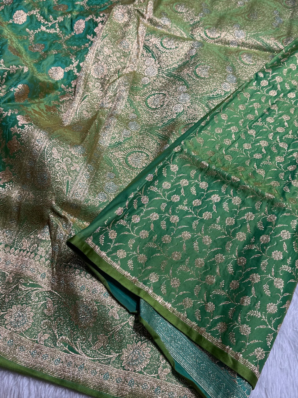 Liril Green Tanchoi Katan Jaal Silk Saree SKTM05